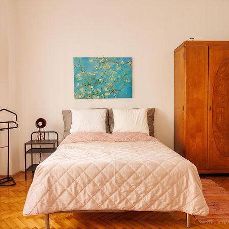 Studio With Terrace In Heart Of The City Budapest Eksteriør billede